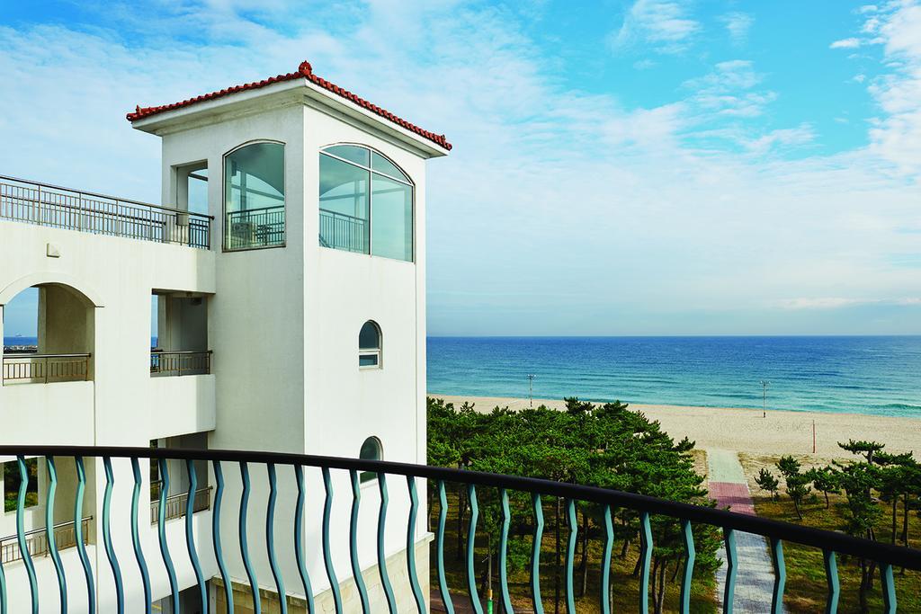 The Suites Hotel Naksan Yangyang Esterno foto