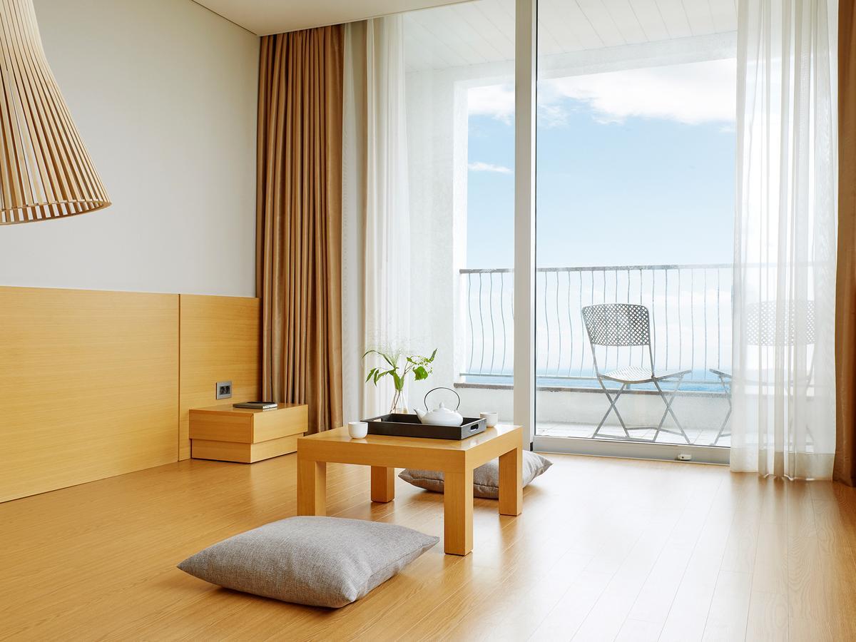 The Suites Hotel Naksan Yangyang Esterno foto
